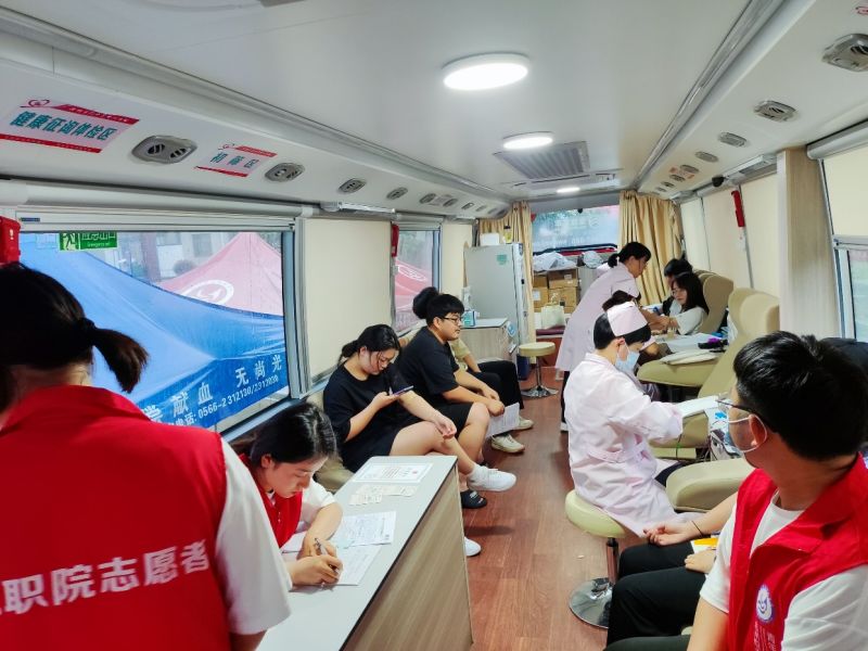 1685934182184817.jpg 1684989634890.jpg